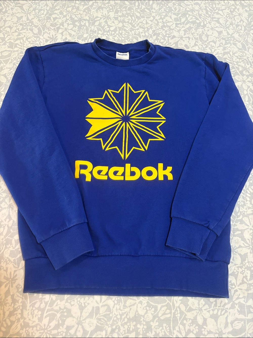 Reebok Vintage 90s Classic Vector Logo Crewneck Sweatshirt, Size M Unisex